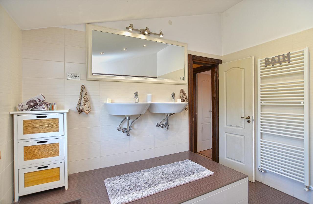 Apartment Rovinjsko Selo 2275 Exteriör bild